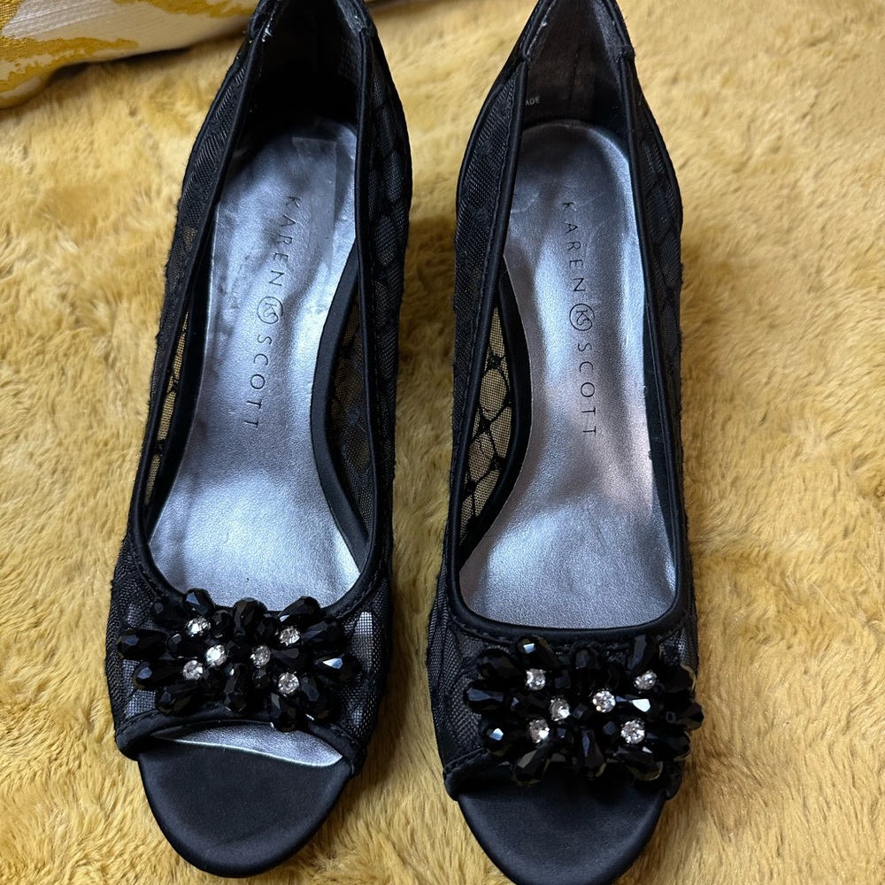 Karen Scott Black Patent Leather Heels with Embellishments